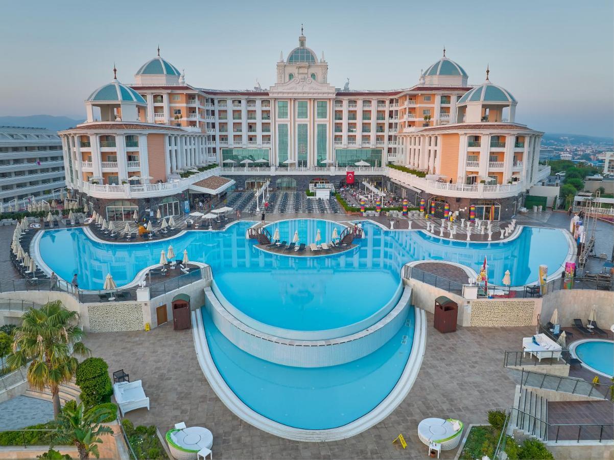 אוקורקאלאר Litore Resort Hotel & Spa מראה חיצוני תמונה